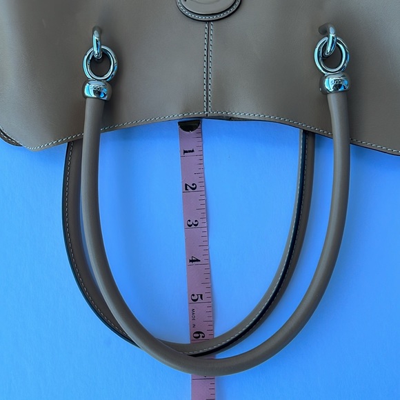 Tod's “Alo Sella” Vachetta (Tan) Large Shopping Tote Bag - Picture 8 of 16
